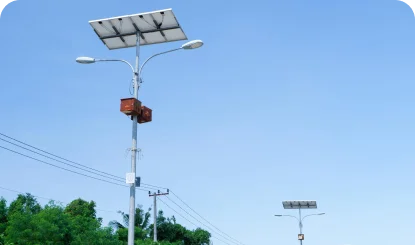 Solar street lights used for off-grid regions